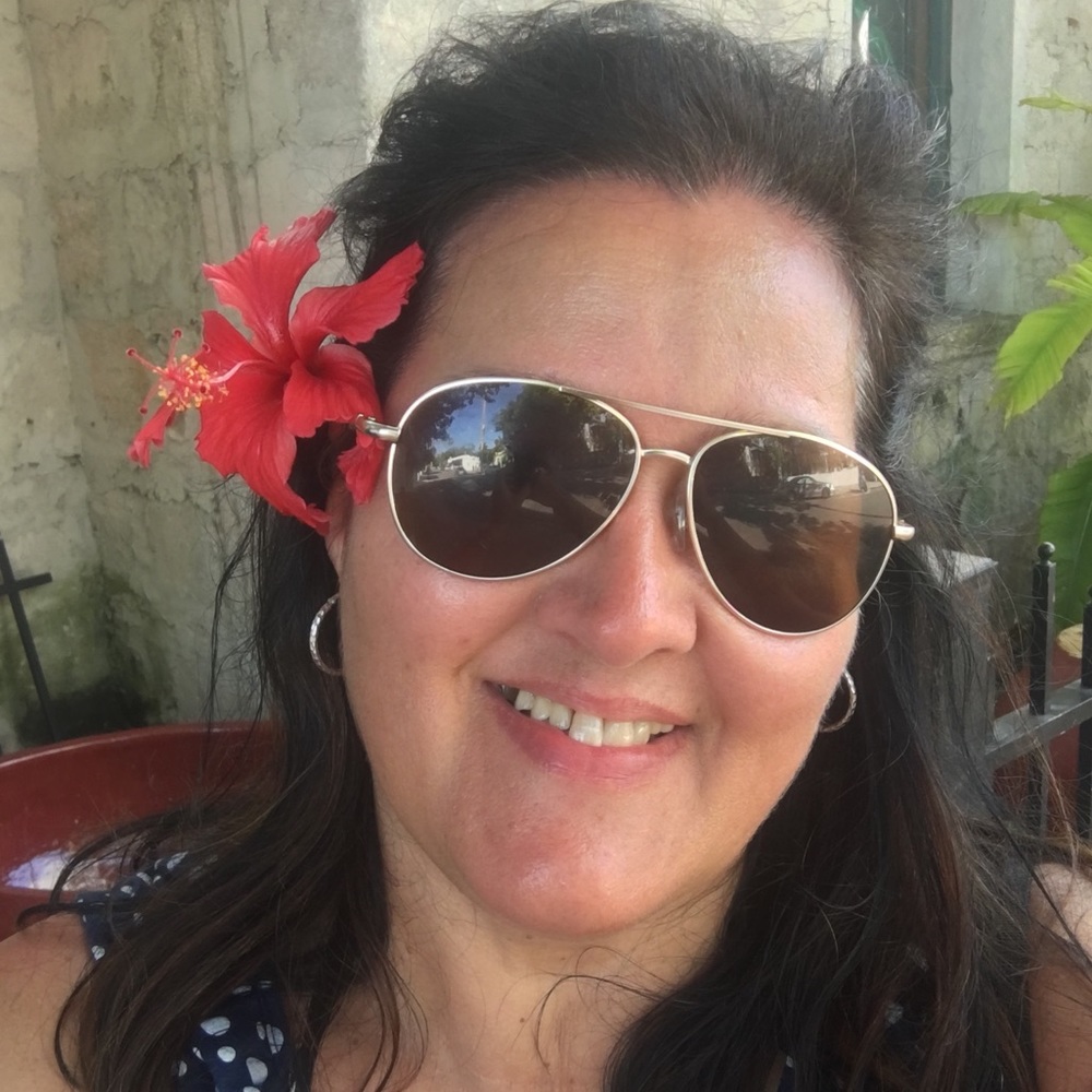 Meet your Posher, Michelle l.